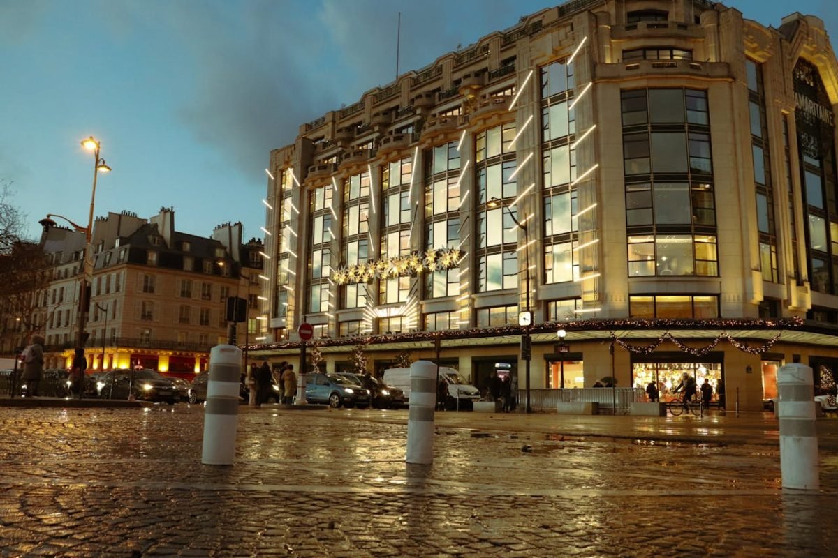 Comment Obtenir une Adresse Postale : Guide Complet et Solutions